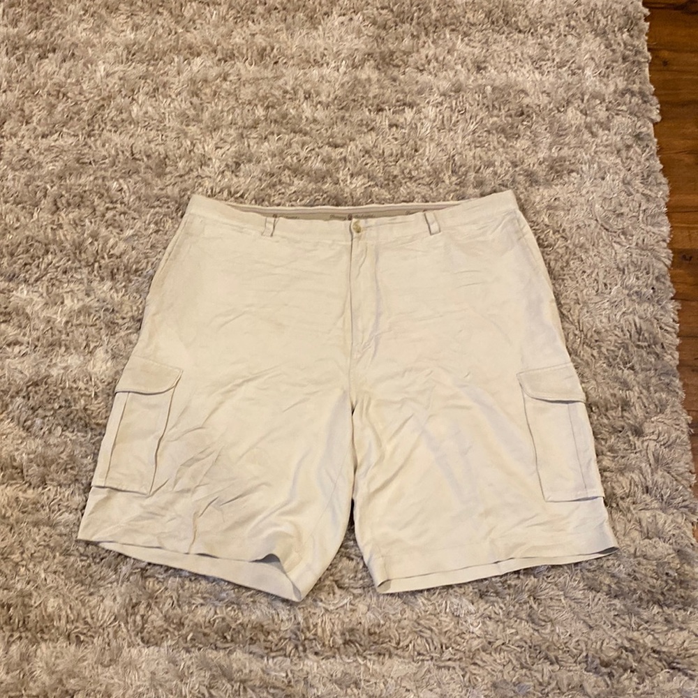 Tommy Bahama shorts